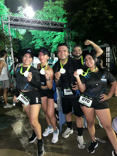 Edición III, foto 42 de 48: La mejor experiencia de todas es sentirte orgulloso de ti y de alcanzar logros 💙🏃🏻‍♀️‍➡️ 😎🥴 DESAFÍO FITNESS 5k 🫀